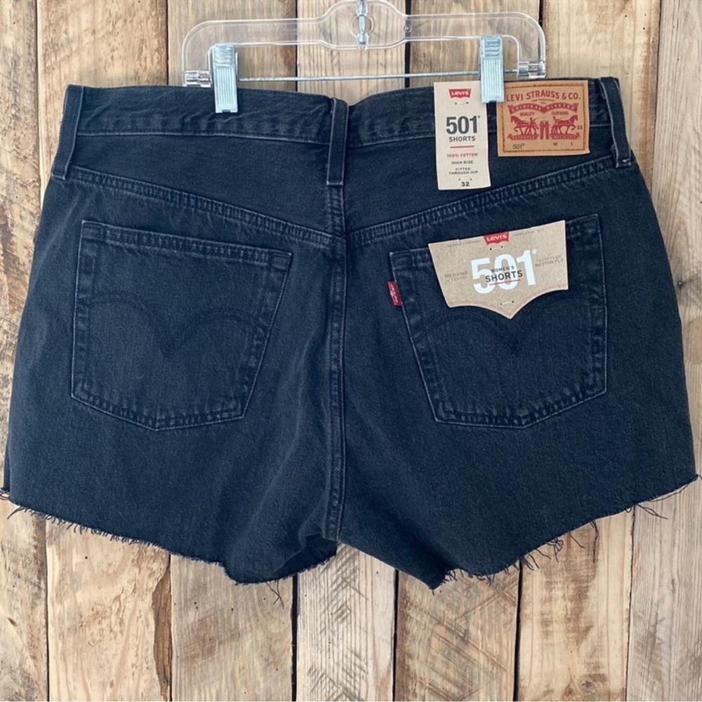 Levi's 501 Denim Shorts Black Size 32 NWT Button Fly Cut Off Jean Shorts